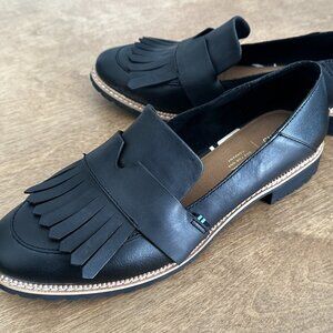 TOMS leather loafers